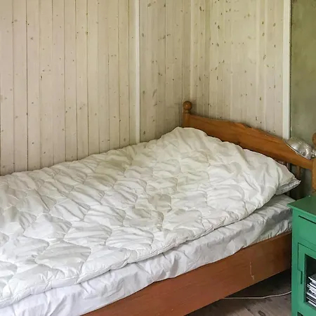 4 Bedroom In *